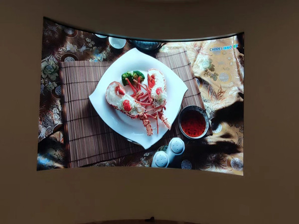 西岗室内P2.5弧形LED屏